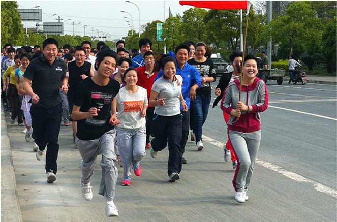 活力青春，與長跑同行！